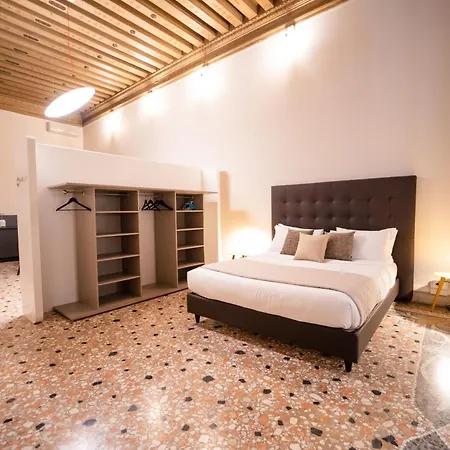 Elegance Calatrava By Sarlux