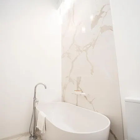 Elegance Calatrava By Sarlux Venice