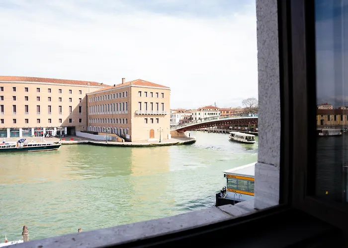 Elegance Calatrava By Sarlux דירה